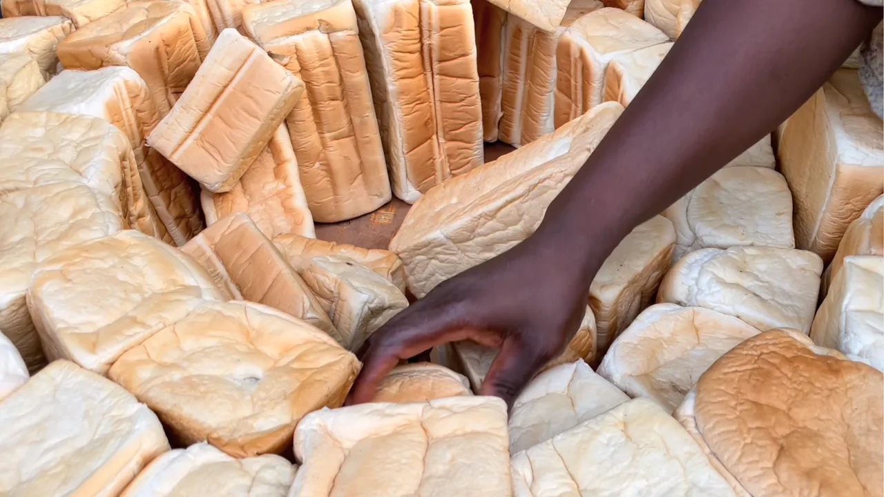 Agege bread